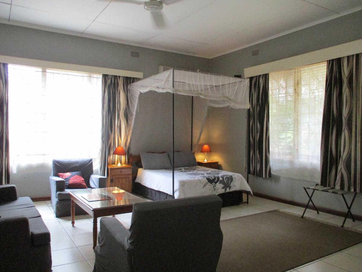 Cluny Lodge 利隆圭 外观 照片