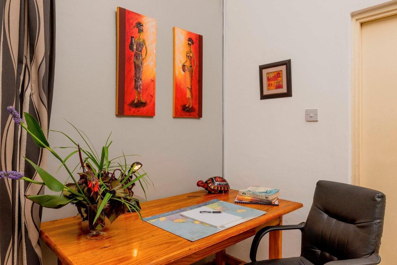 Cluny Lodge 利隆圭 外观 照片